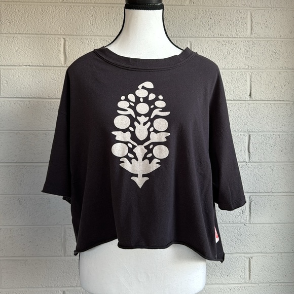 NWT FP Movement Inspire Logo Tee in Black Combo - Picture 2 of 12